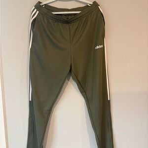 Adidas Primegreen Aeroready Pants in Olive